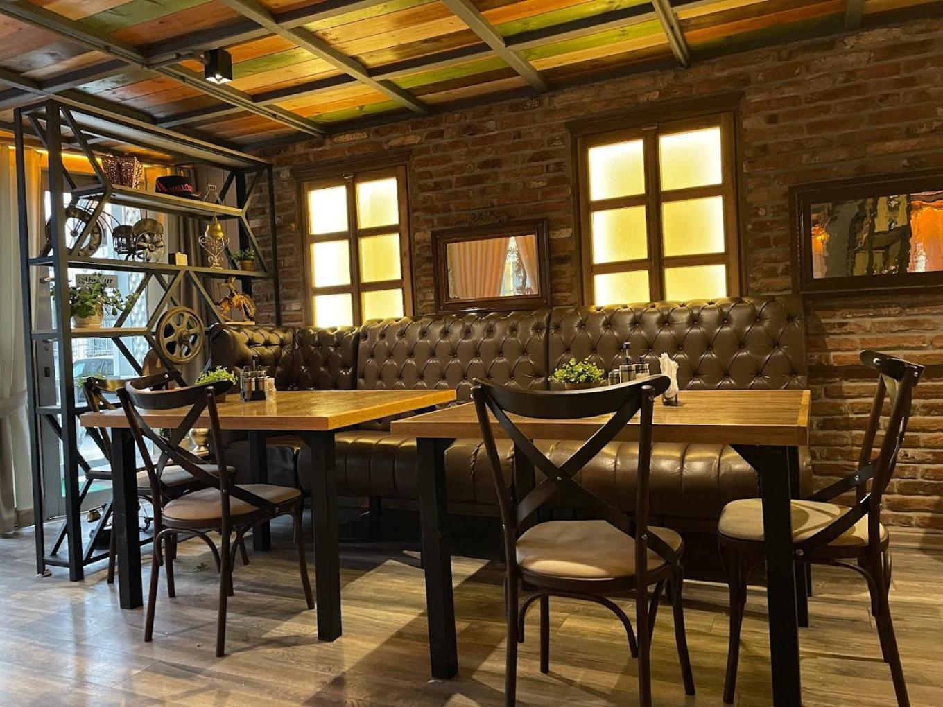 Cozy Elegance Above Korca Apartment ภายนอก รูปภาพ